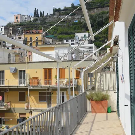 Profumo Di Limoni 펜션 *